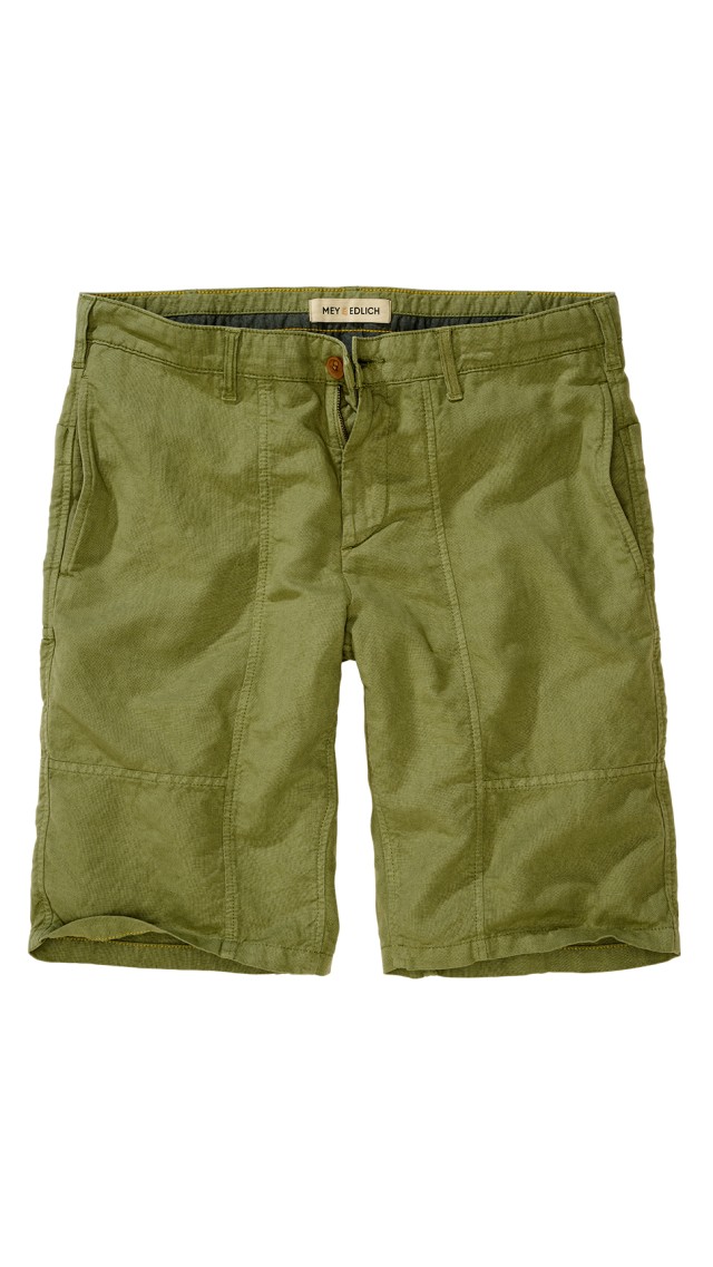 Sachabbildung einer grünen Shorts.