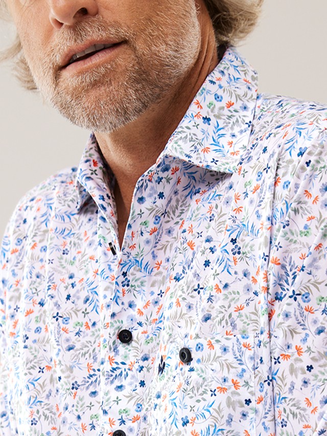 Herren-Hemden im Freizeit oder als Business Look.